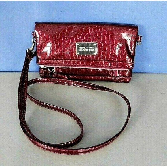 KENNETH COLE REACTION PINK-ISH RED CROSSBODY, SHOULDER BAG, HANDBAG, PURSE - Picture 1 of 7